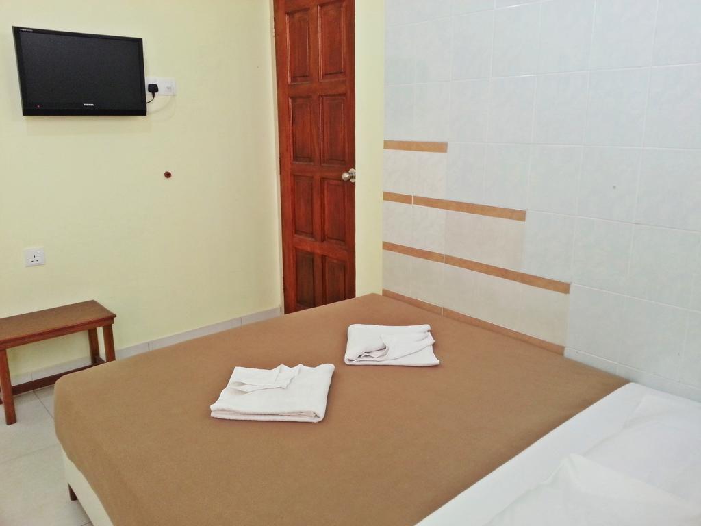 Sakiza View Hotel Mersing Kamer foto
