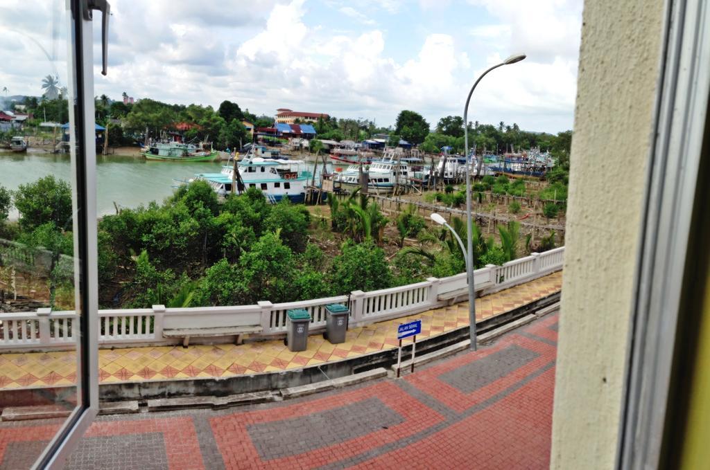 Sakiza View Hotel Mersing Buitenkant foto