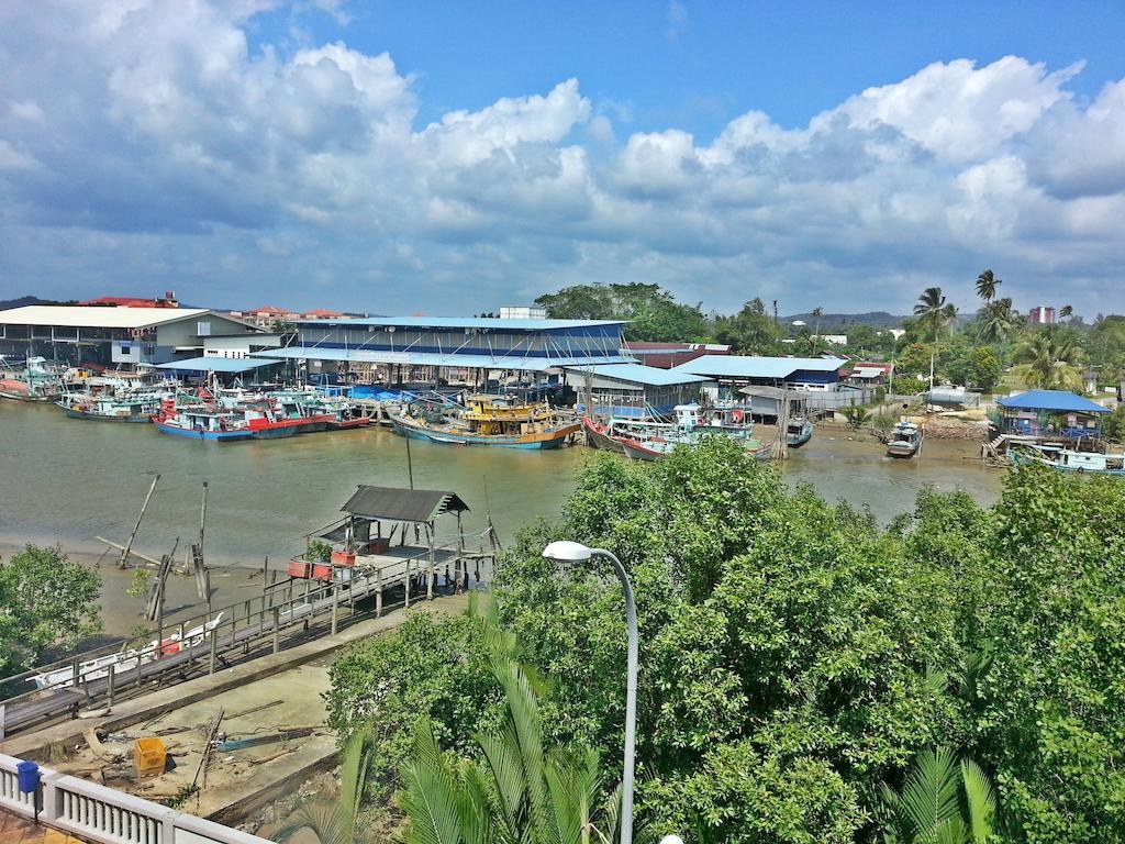 Sakiza View Hotel Mersing Buitenkant foto