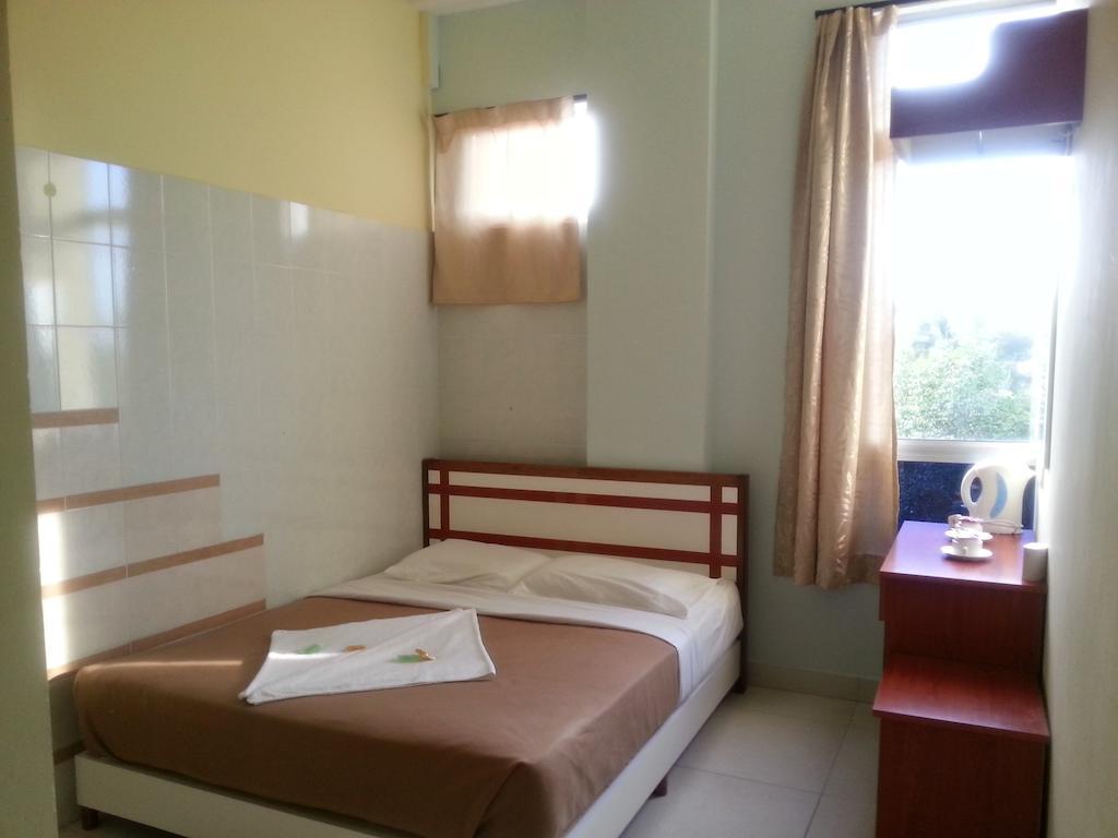Sakiza View Hotel Mersing Buitenkant foto